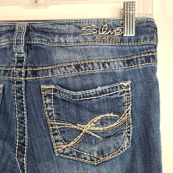 Silver Jeans Aiko Thick Embroidered Stitch Capri Denim Jeans - Picture 3 of 10